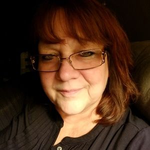 Meet your Posher, Eileen